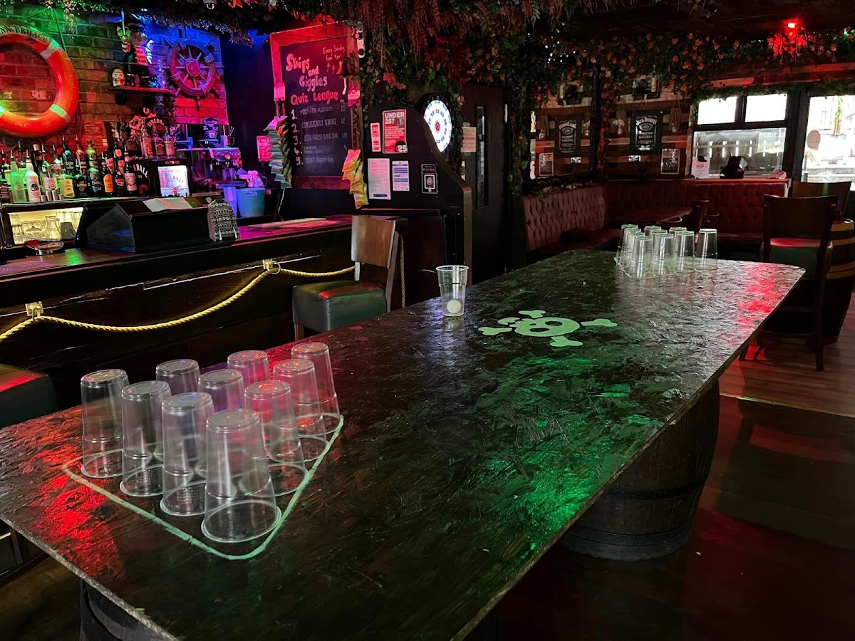 Ships and Giggles — photo 4