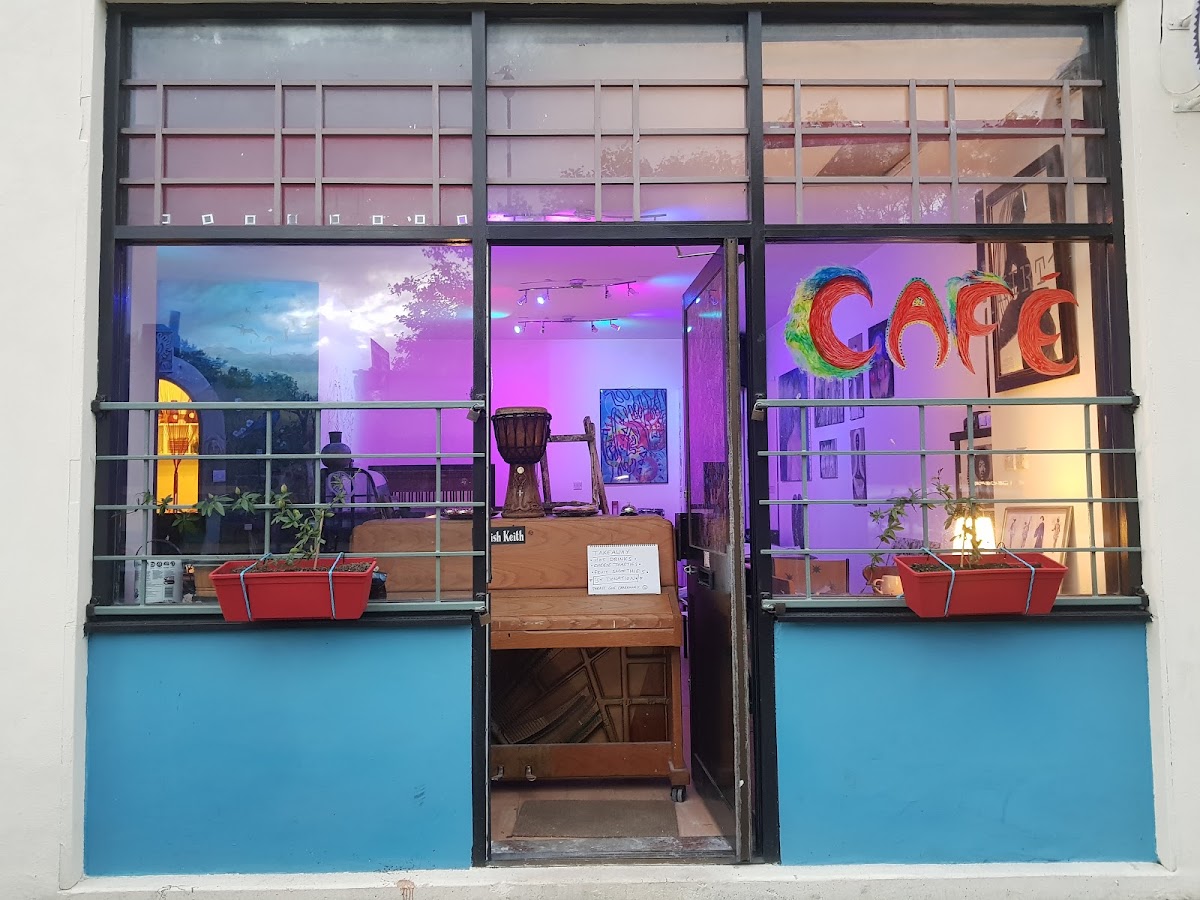 Sketchy Beats Cafe — photo 1