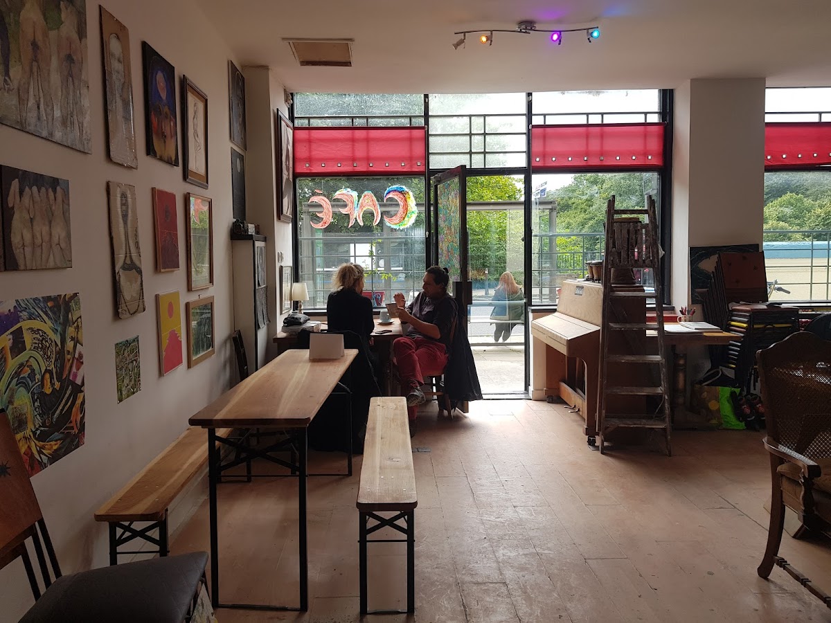 Sketchy Beats Cafe — photo 4