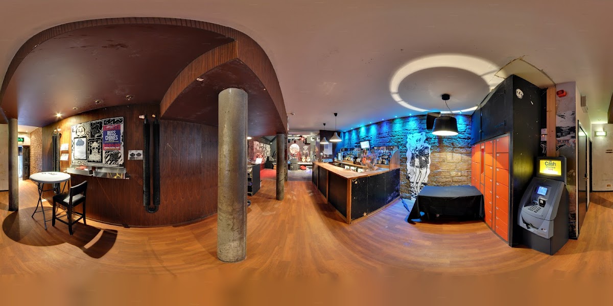 Sneaky Pete's — photo 3