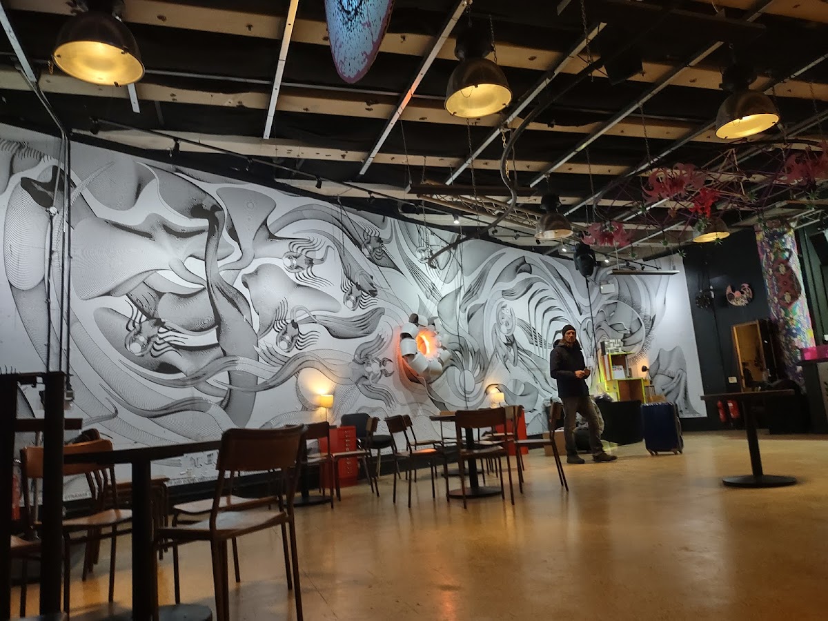 Strange Brew — photo 2