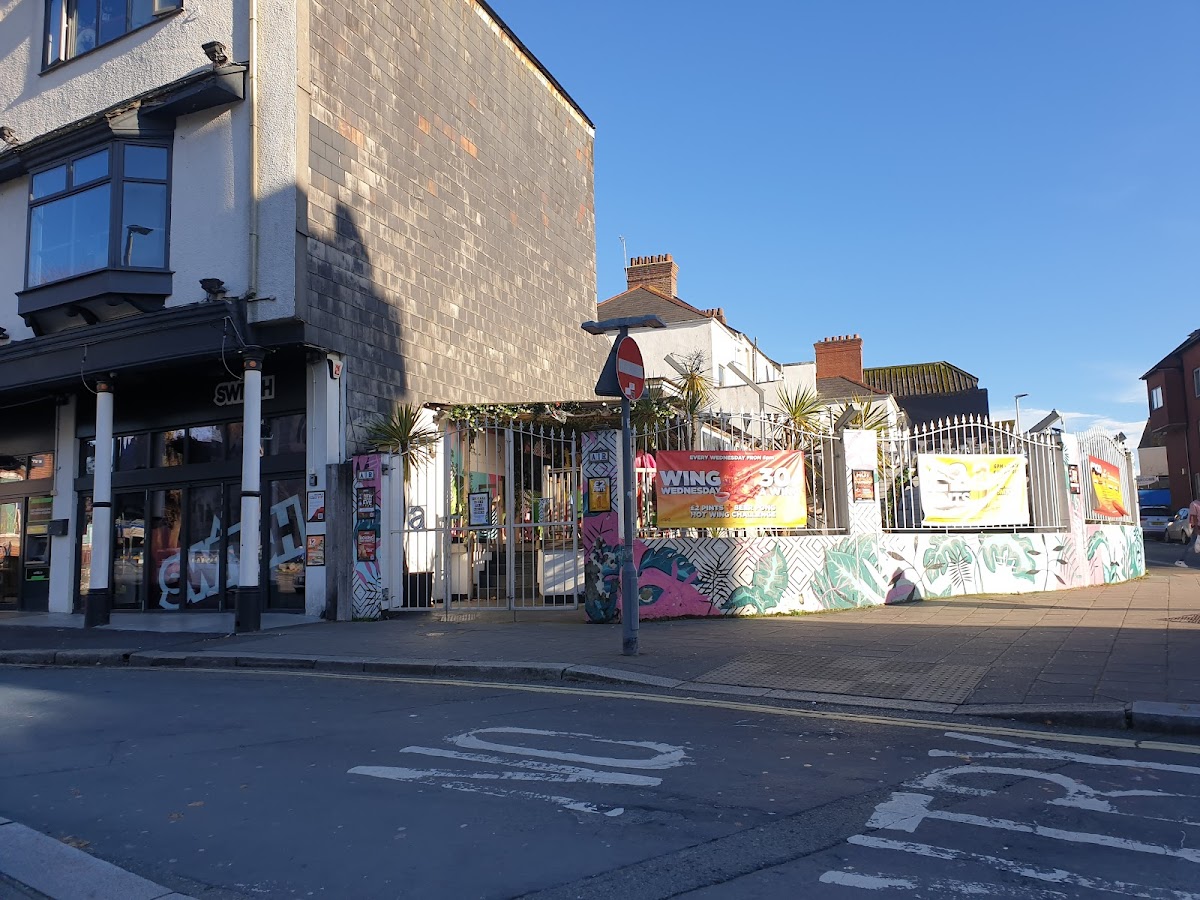 Switch & A I R — photo 4