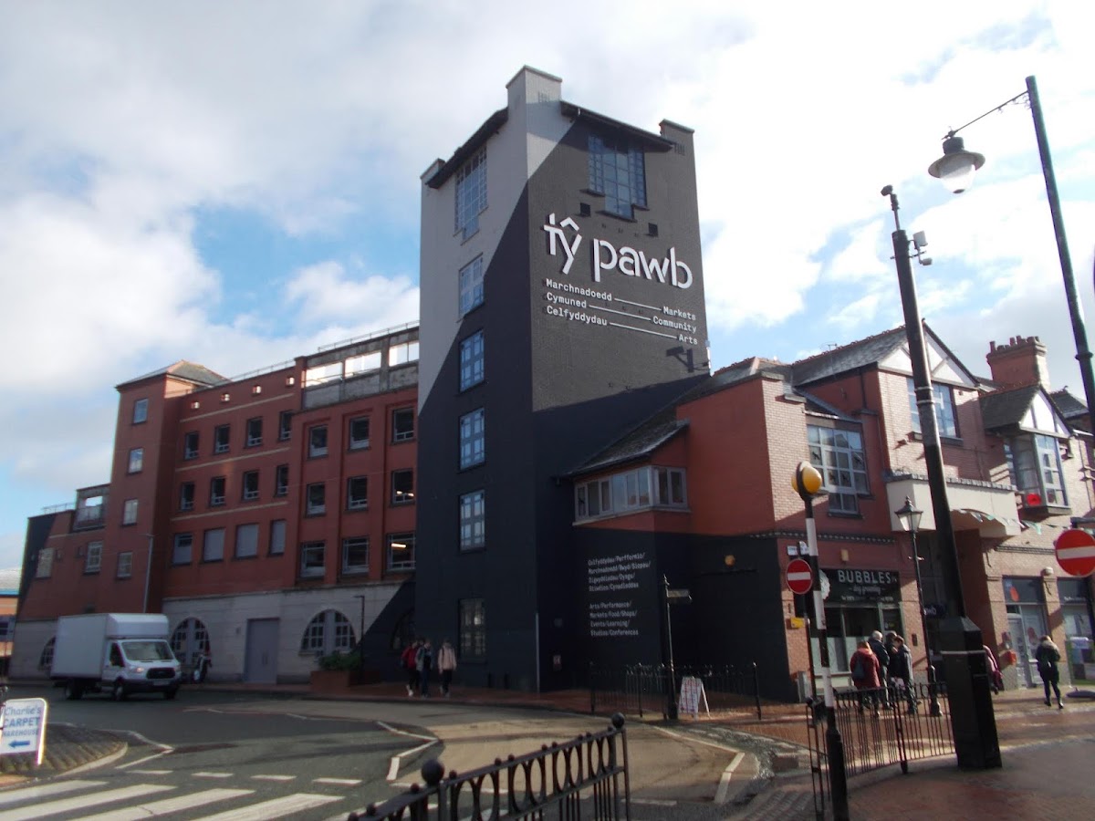 Tŷ Pawb — photo 2