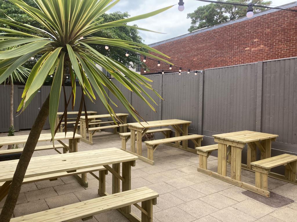 Thatchers — photo 1