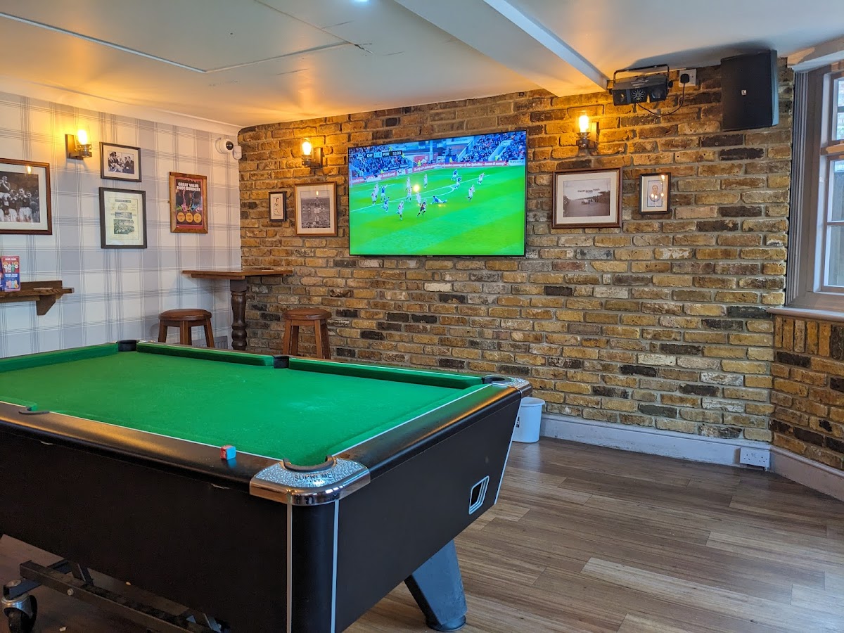 Thatchers — photo 4