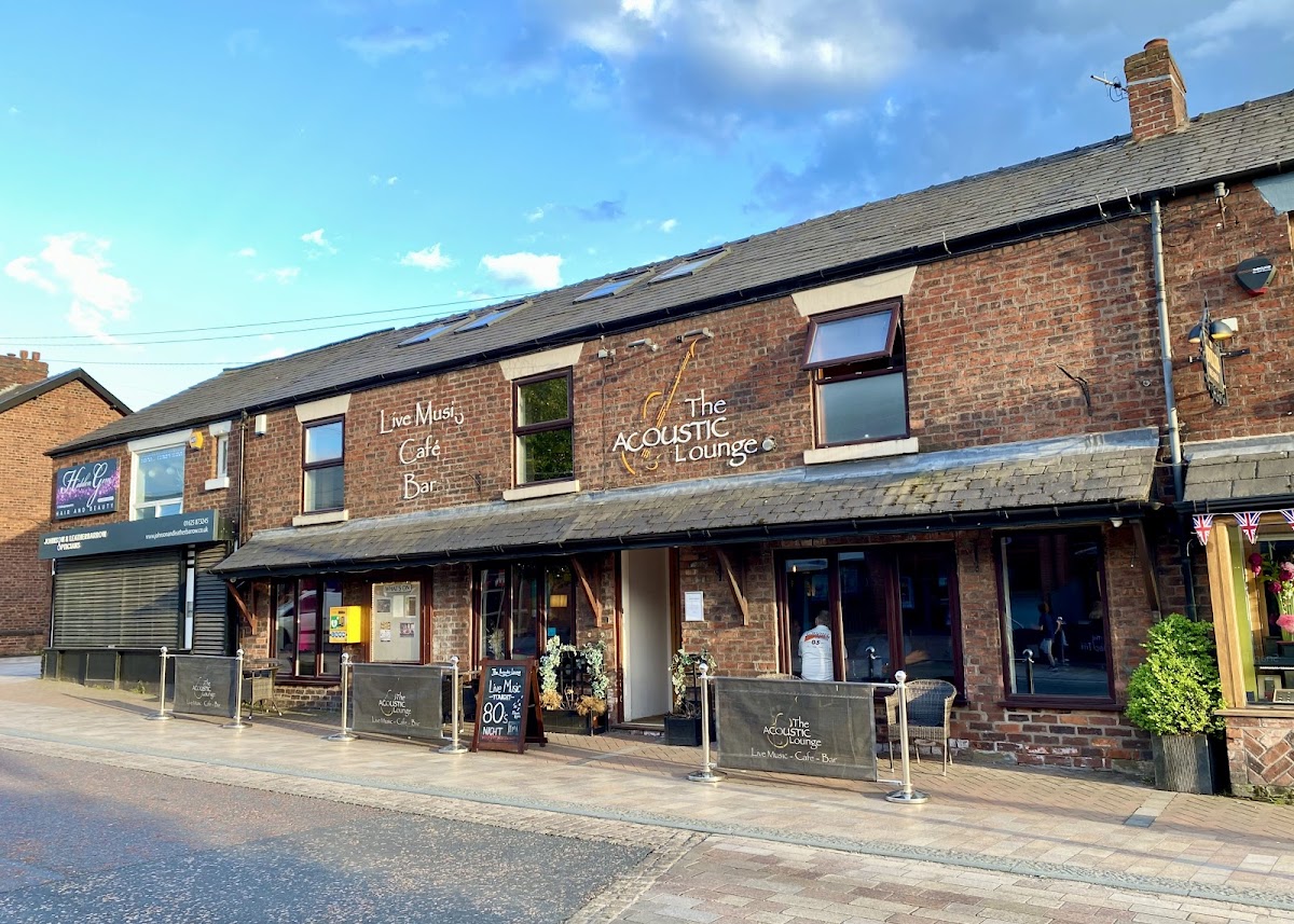 The Acoustic Lounge — photo 1