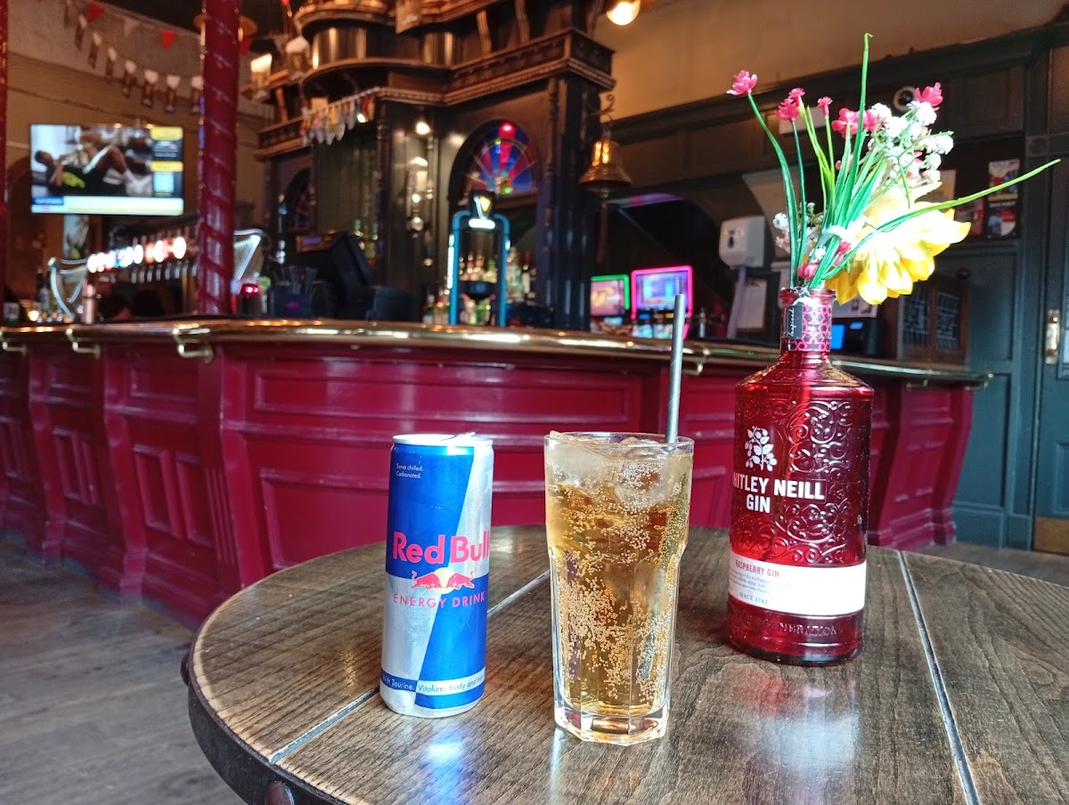 The Albert — photo 2