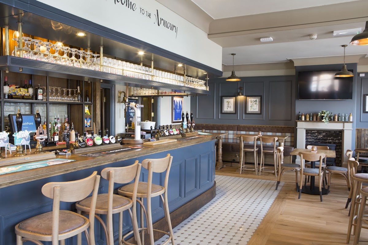 The Armoury, Shaw Heath — photo 1