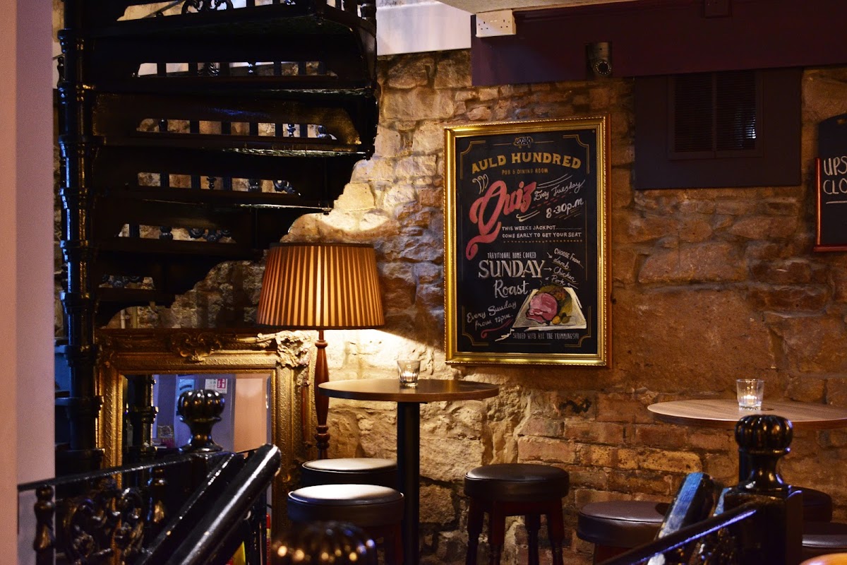 The Auld Hundred — photo 1