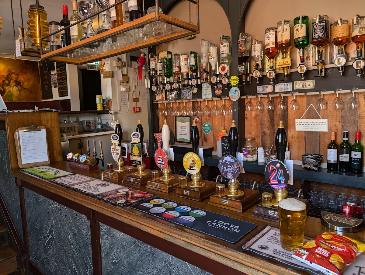 The Beehive — photo 4