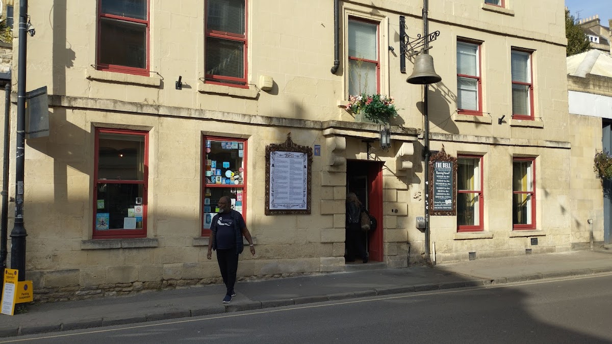 The Bell Inn — photo 4