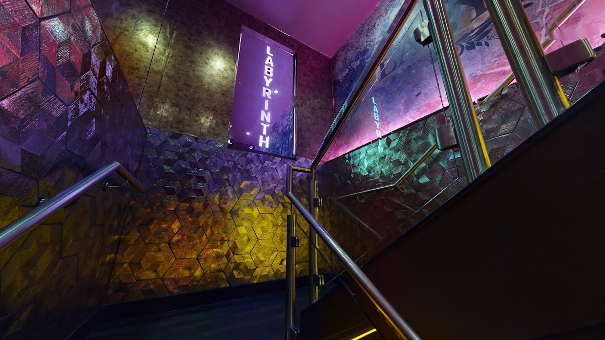 The Bierkeller Showbar — photo 4