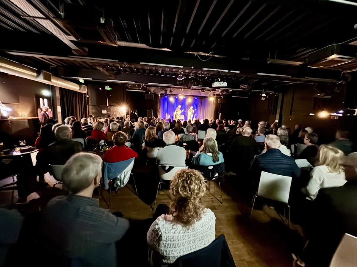 The Black Box — photo 3