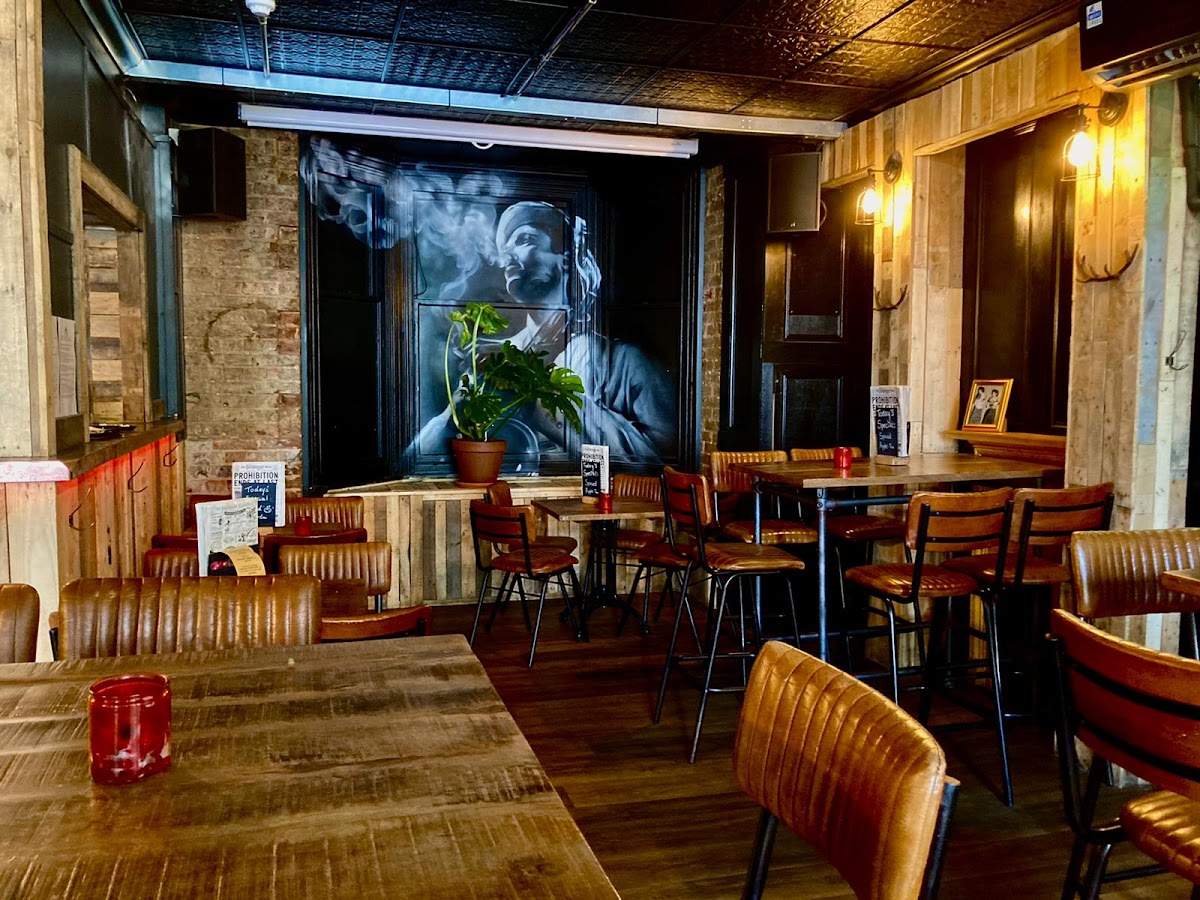 The Bootlegger — photo 1