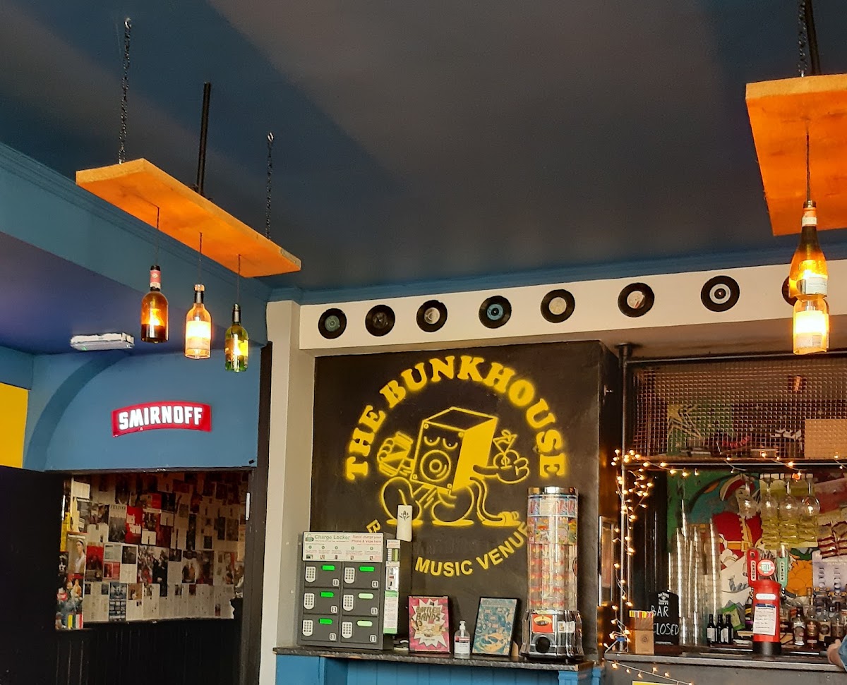 The Bunkhouse Bar and Music Venue — photo 3