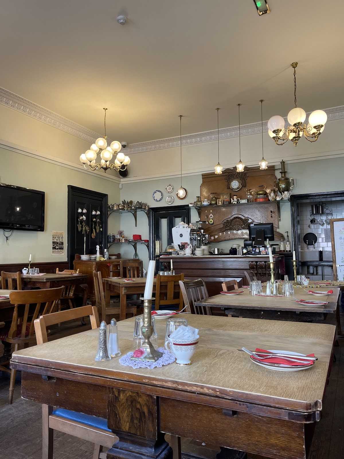 The butterfly and the pig — photo 4