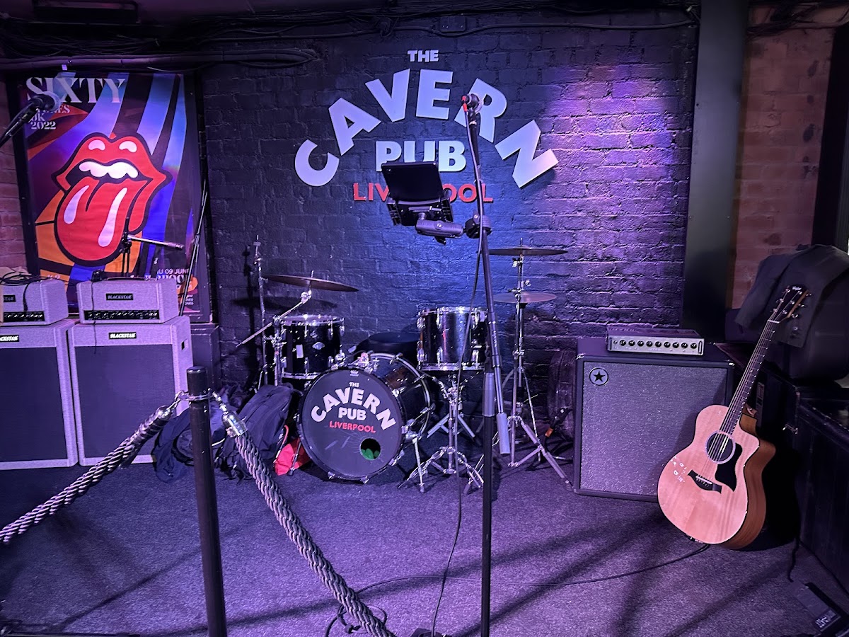 The Cavern Pub — photo 4