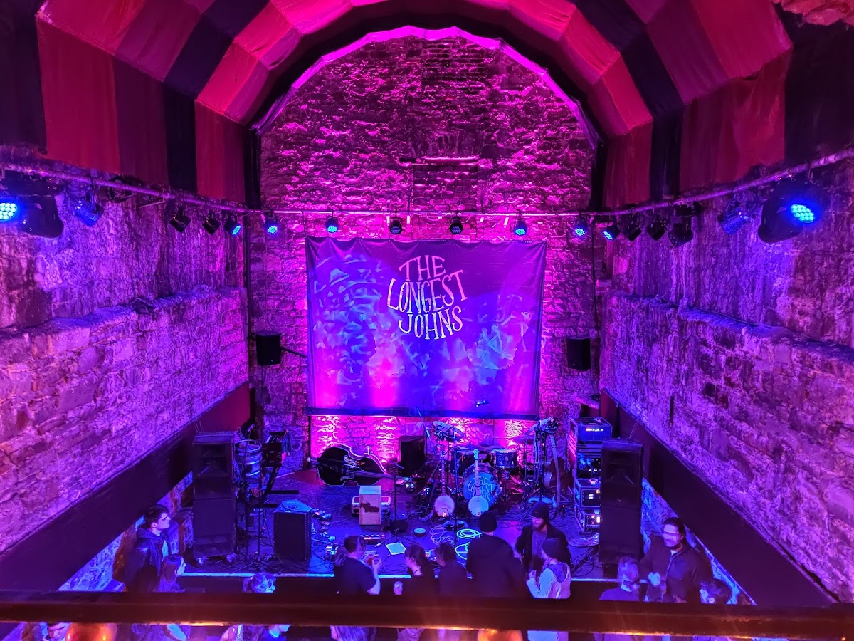 The Caves — photo 2