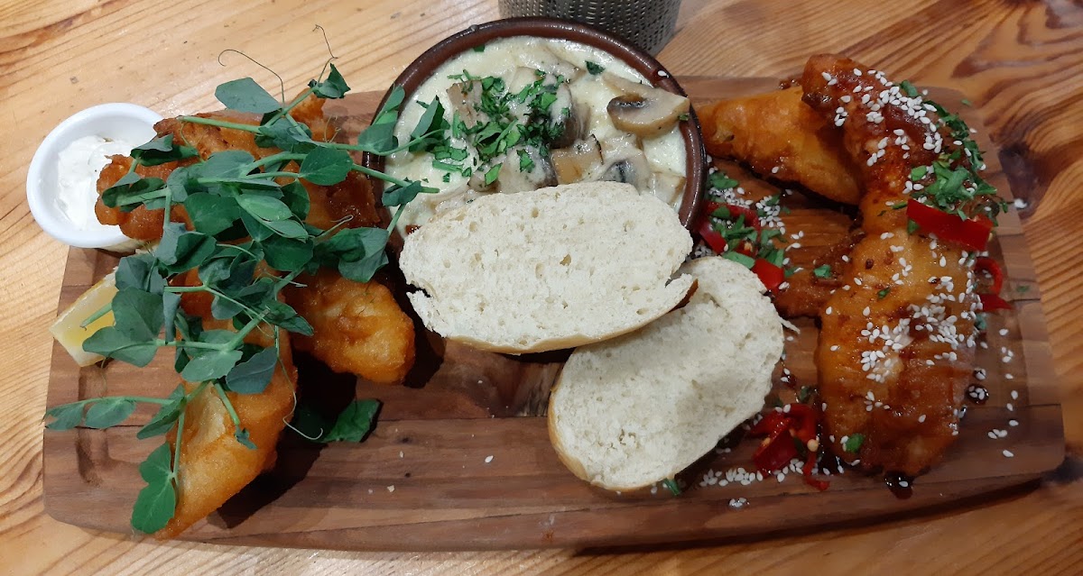 The Chetham Arms — photo 2