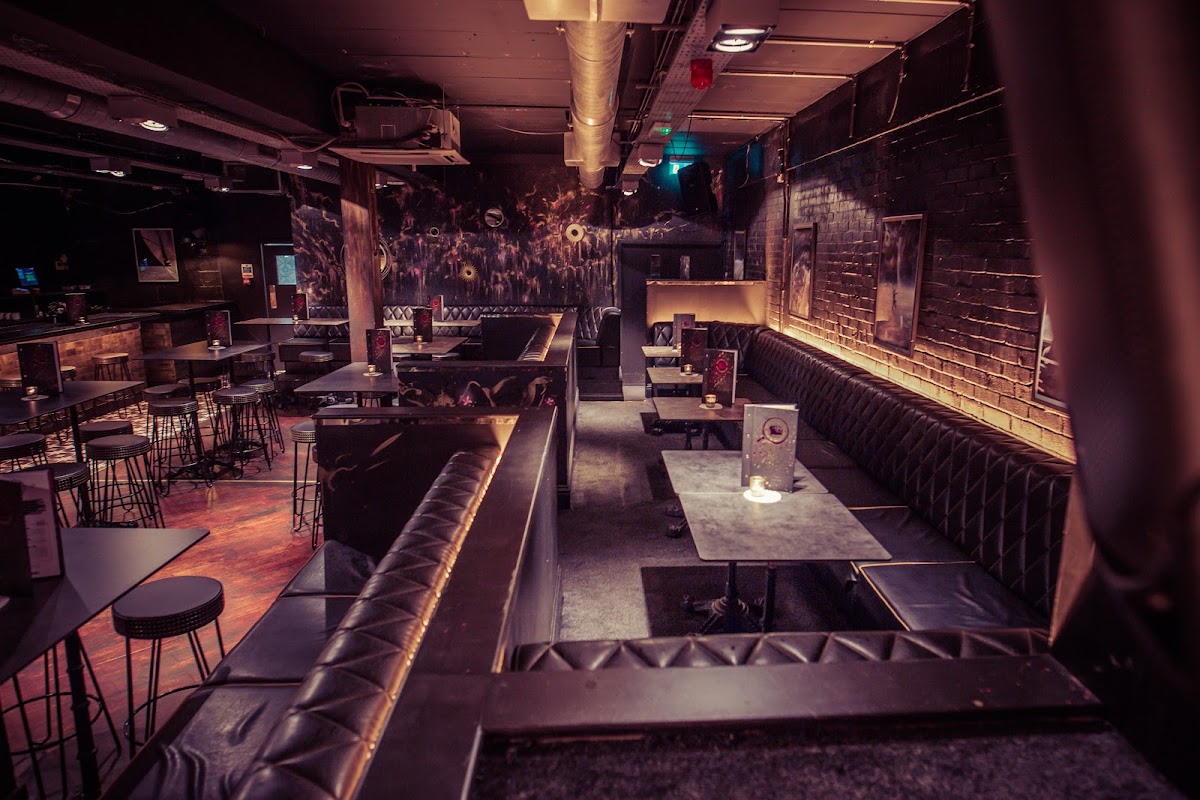 The Cocktail Club - Cocktail Bar in Reading — photo 3