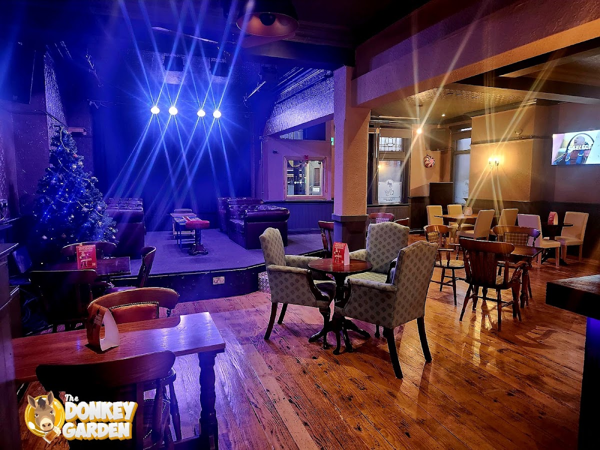 THE DONKEY GARDEN — photo 1