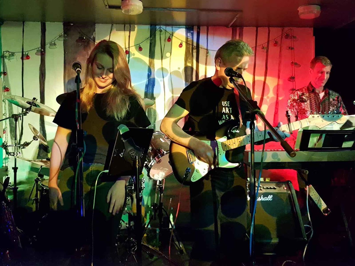 The Firrenes (band) — photo 2