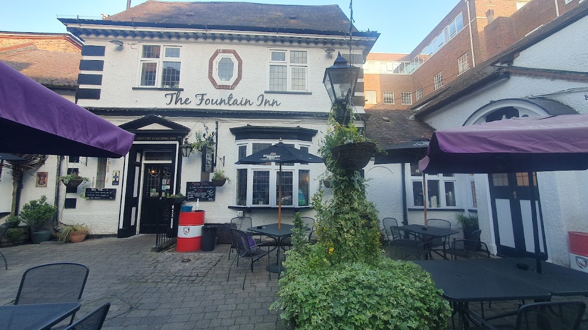 The Fountain Inn — photo 4