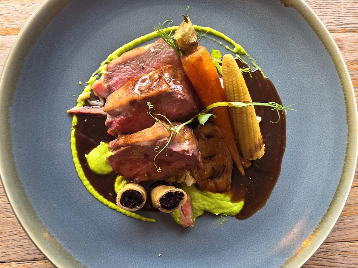 The Fox and Faun — photo 2