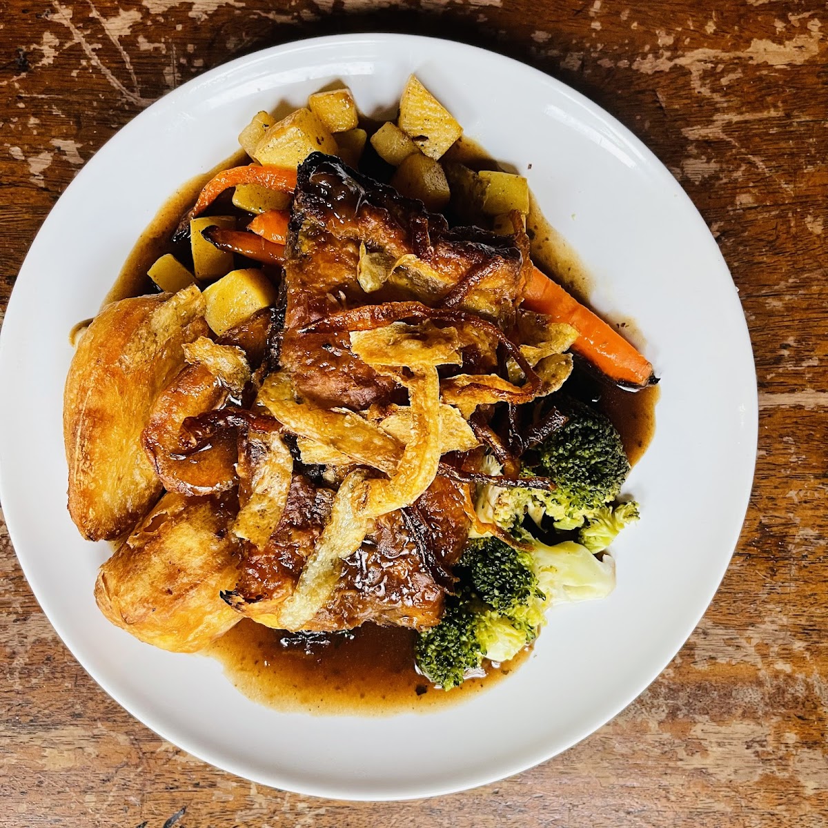 The Golden Lion — photo 2