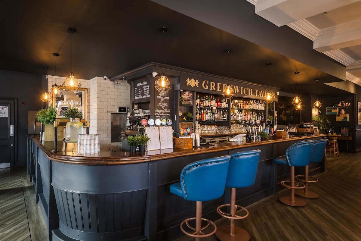 The Greenwich Tavern — photo 4