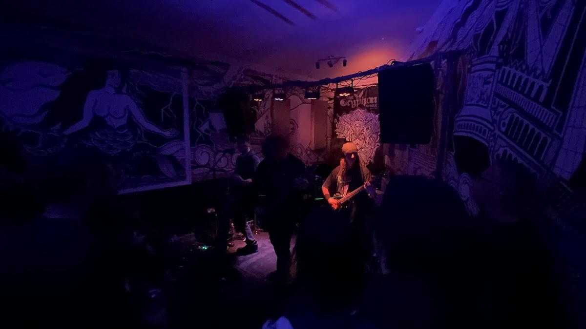 The Griffin — photo 4