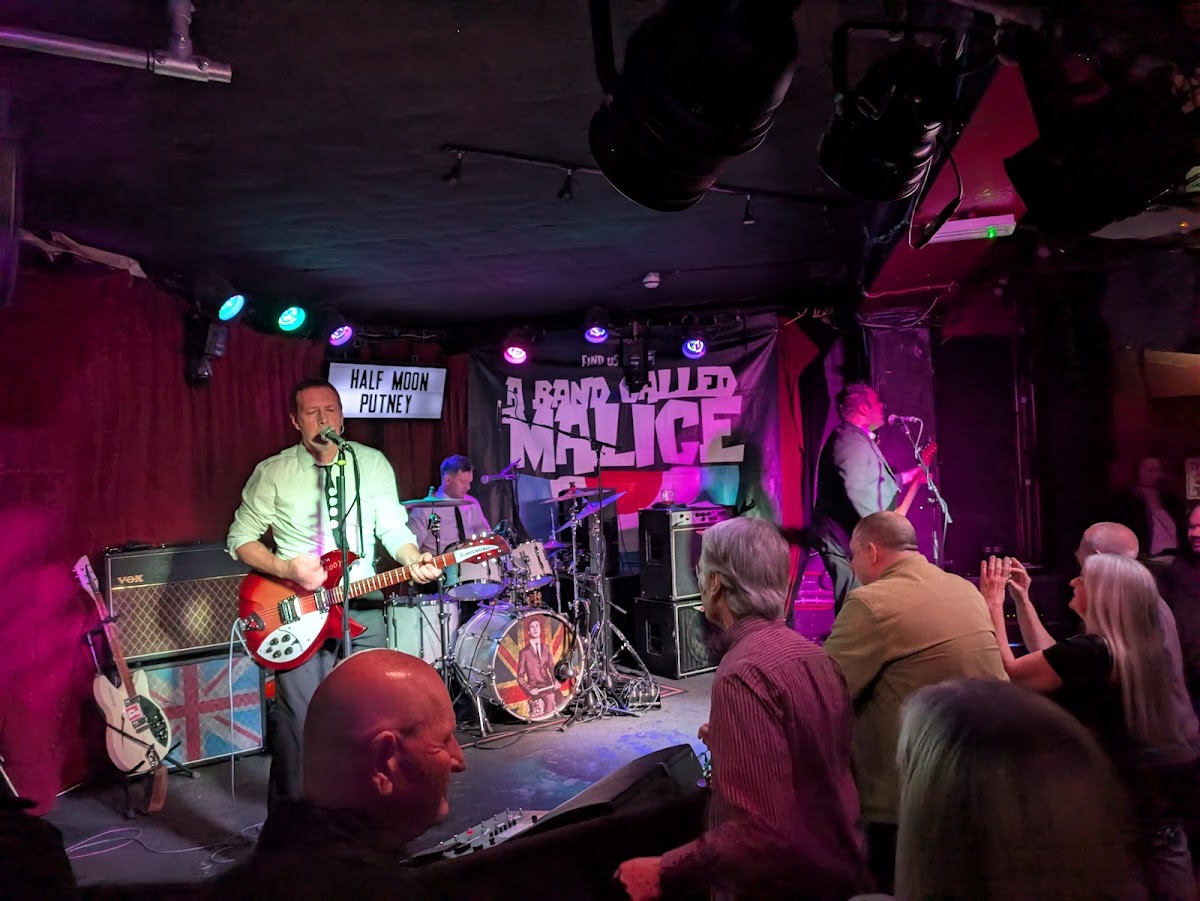 The Half Moon — photo 4