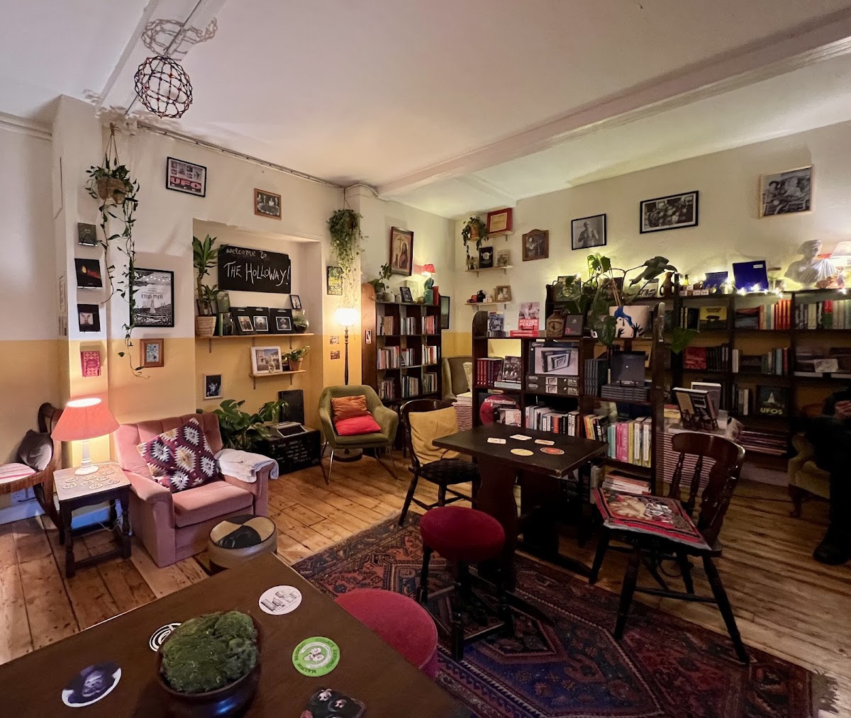 The Holloway — photo 2