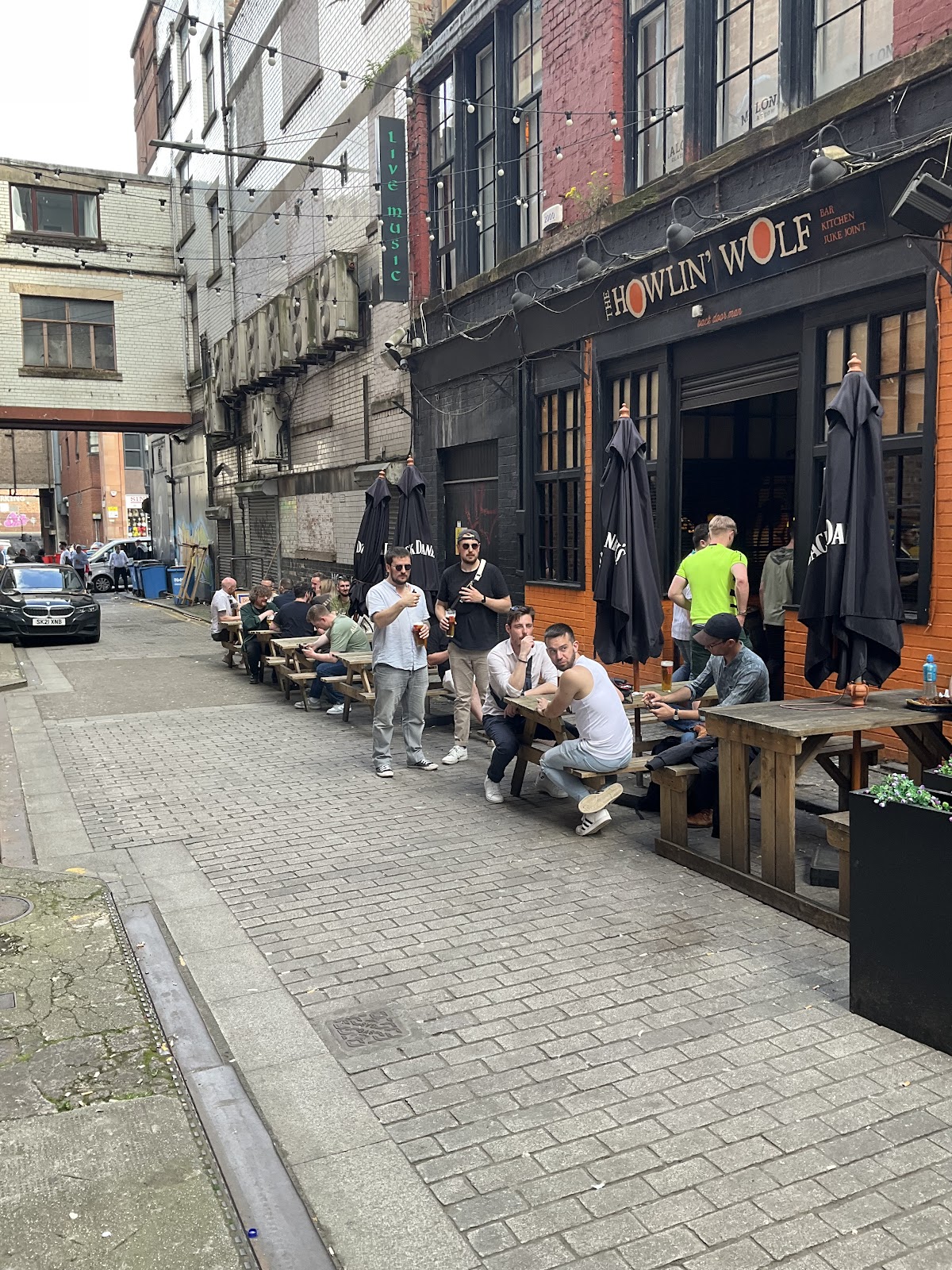 The Howlin' Wolf: Bar, Kitchen, Juke Joint — photo 3