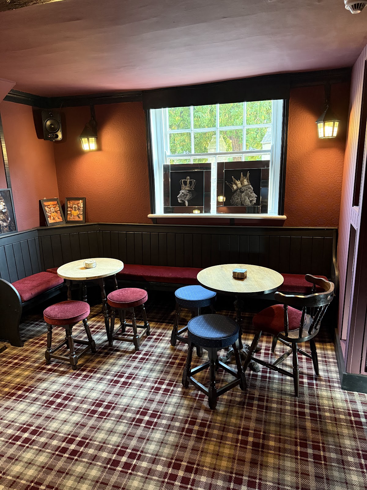 The Kings Head — photo 1