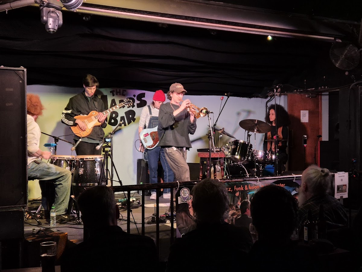 Marr's Bar — photo 3