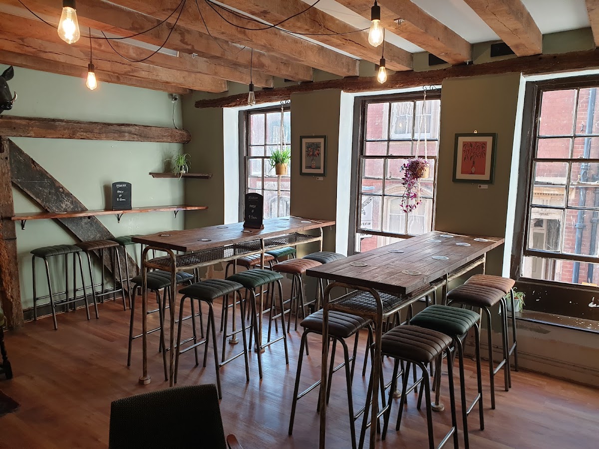 The Oil Basin Brewhouse — photo 1