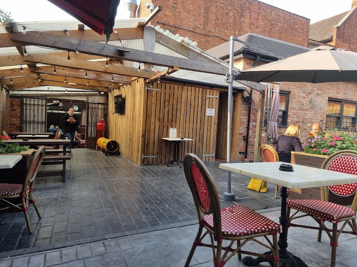 The Old Moseley Arms — photo 1