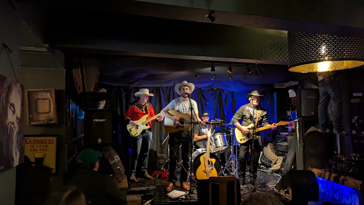 The Oxford — photo 3