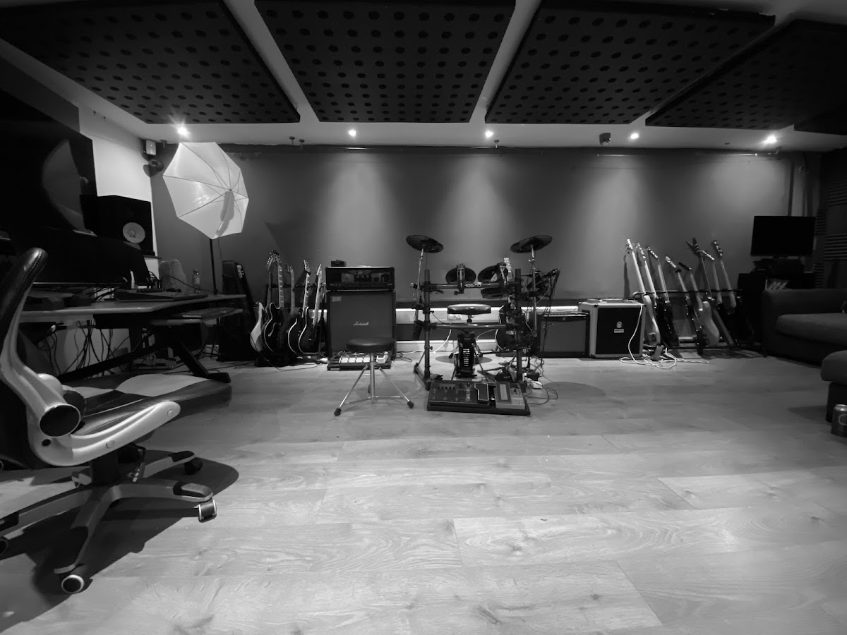 The Oxygen Rooms — photo 2