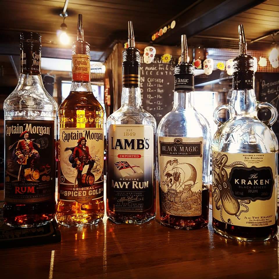 The Queen Crafthouse — photo 3