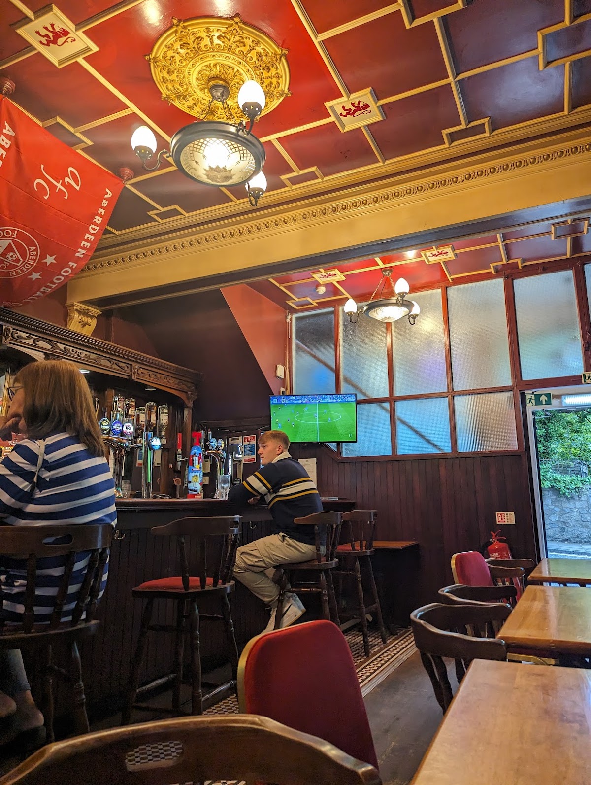 The Red Lion — photo 1