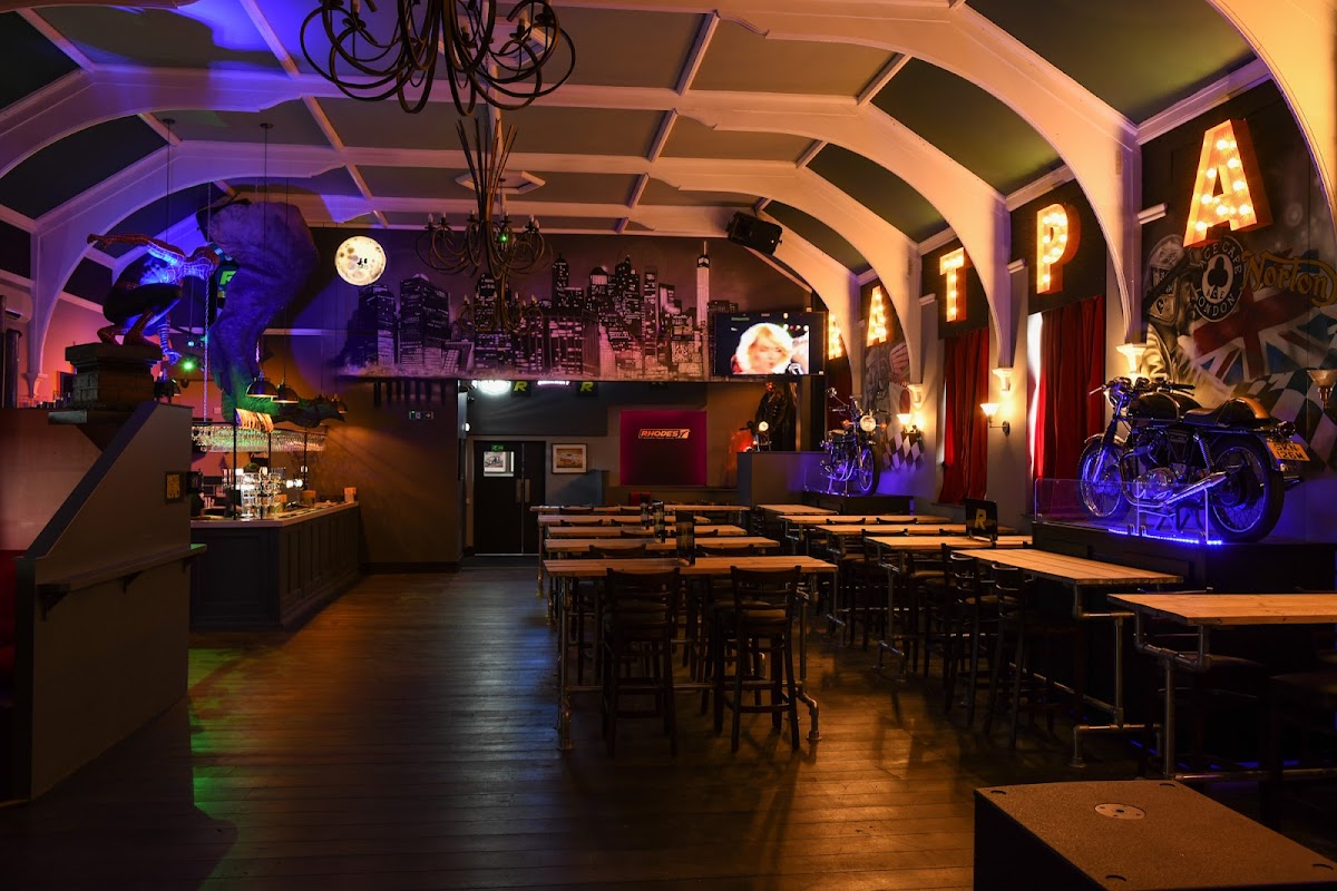 The Rhodehouse — photo 1