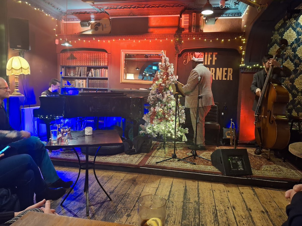 The Riff Corner — photo 2