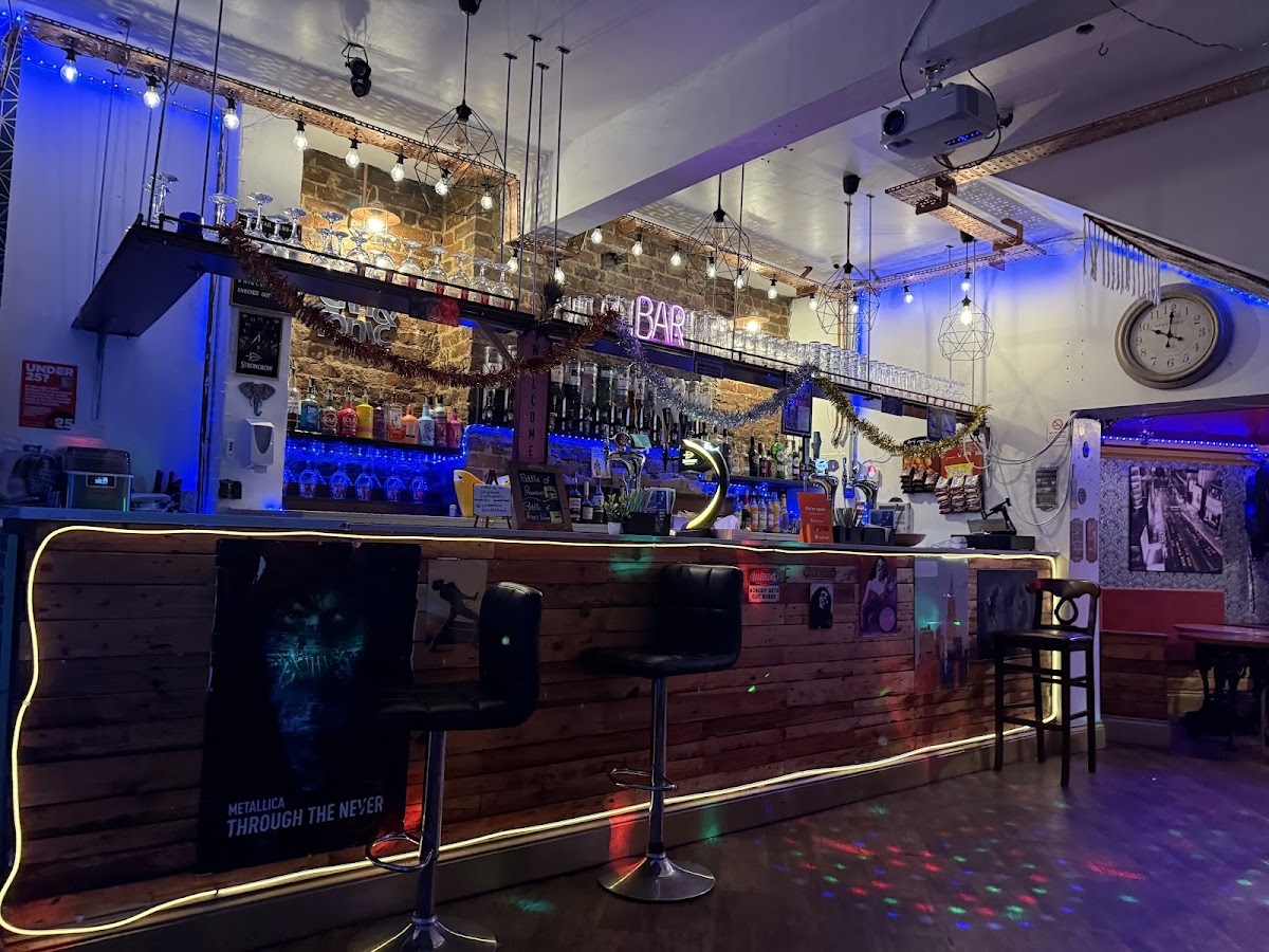 The Secret Garden Pub — photo 1