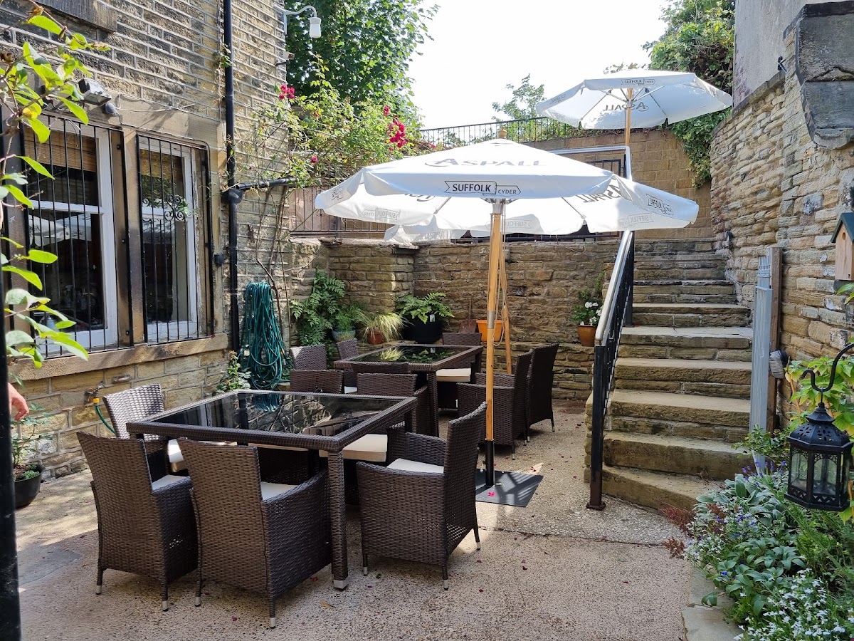 The Shoulder Of Mutton Lockwood — photo 1