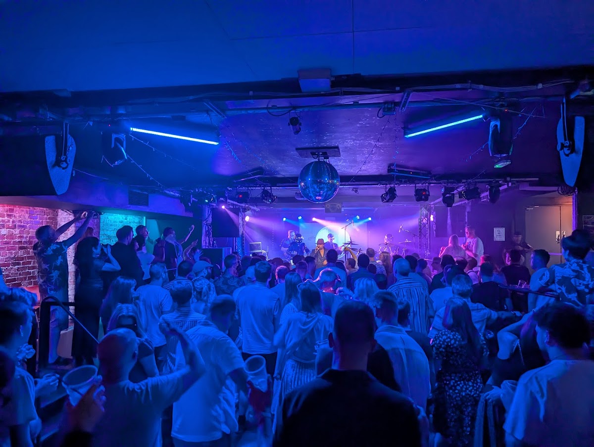 The Wardrobe — photo 3