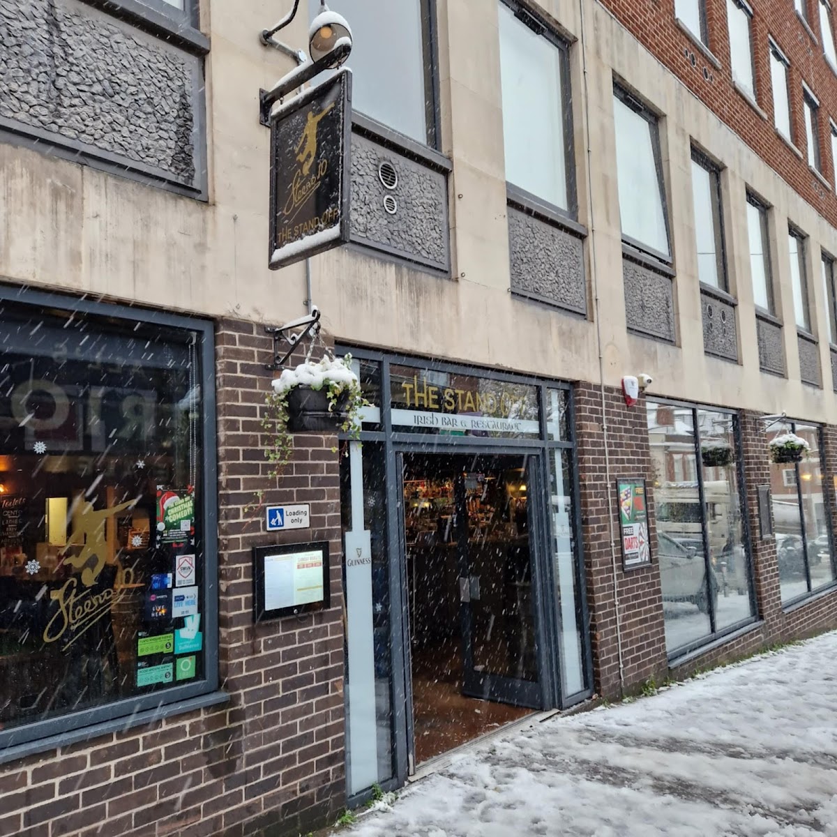 The Stand Off — photo 1