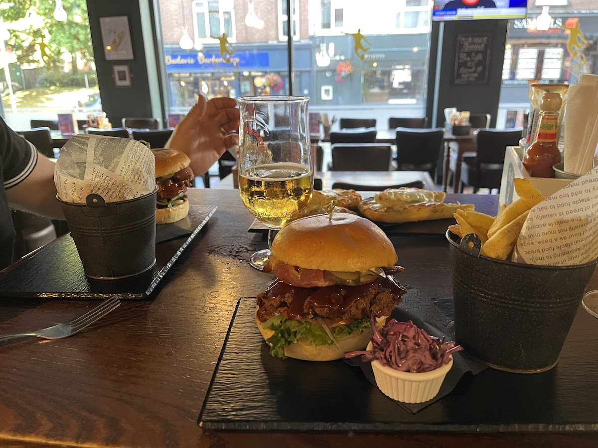 The Stand Off — photo 2