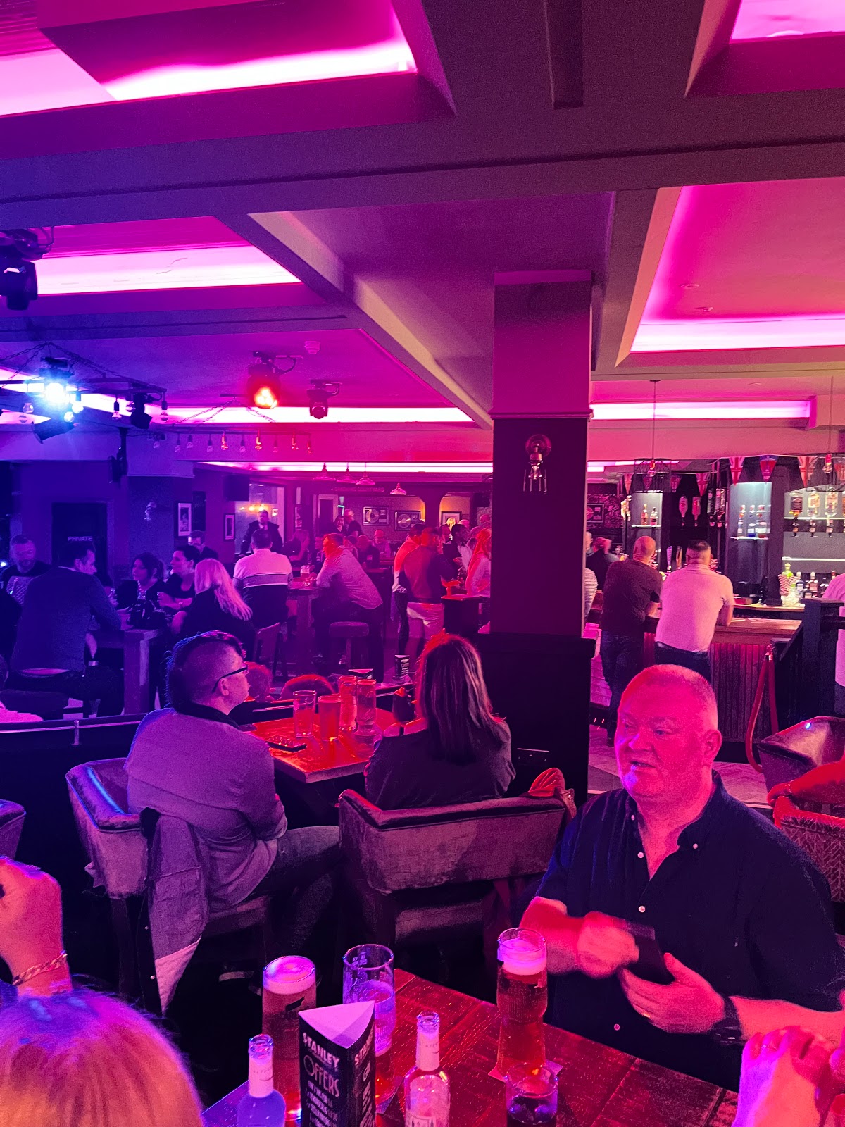 The Stanley Show Bar — photo 1